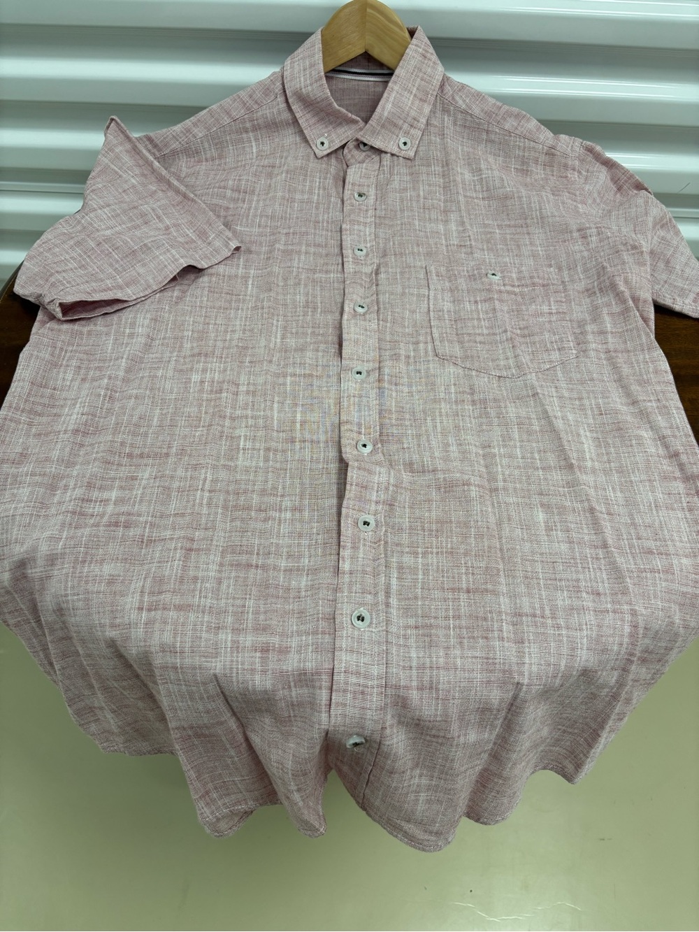 Men's short sleeve Button-Down Shirt - Pink Textured Weave